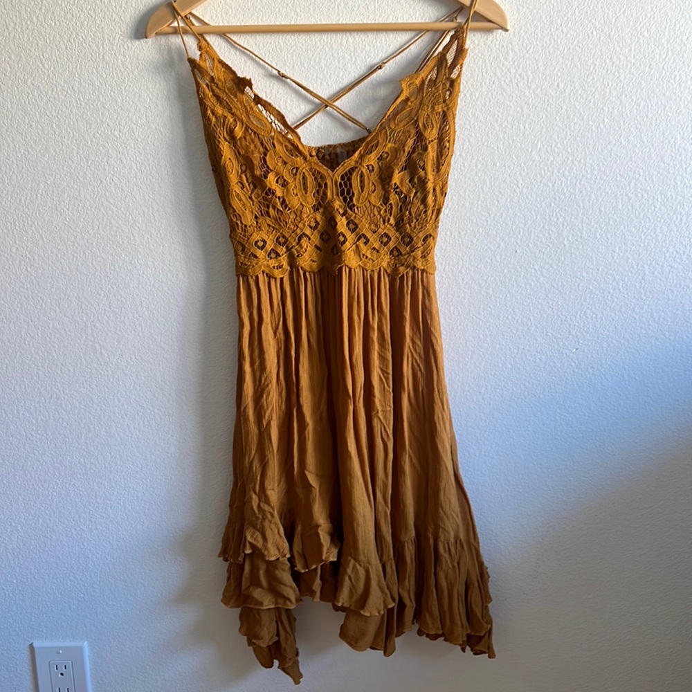FREE PEOPLE DRESS ✨